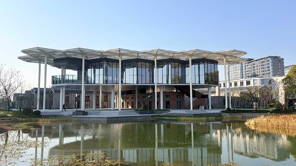 ETFE膜結構倒傘核心優勢在哪里？